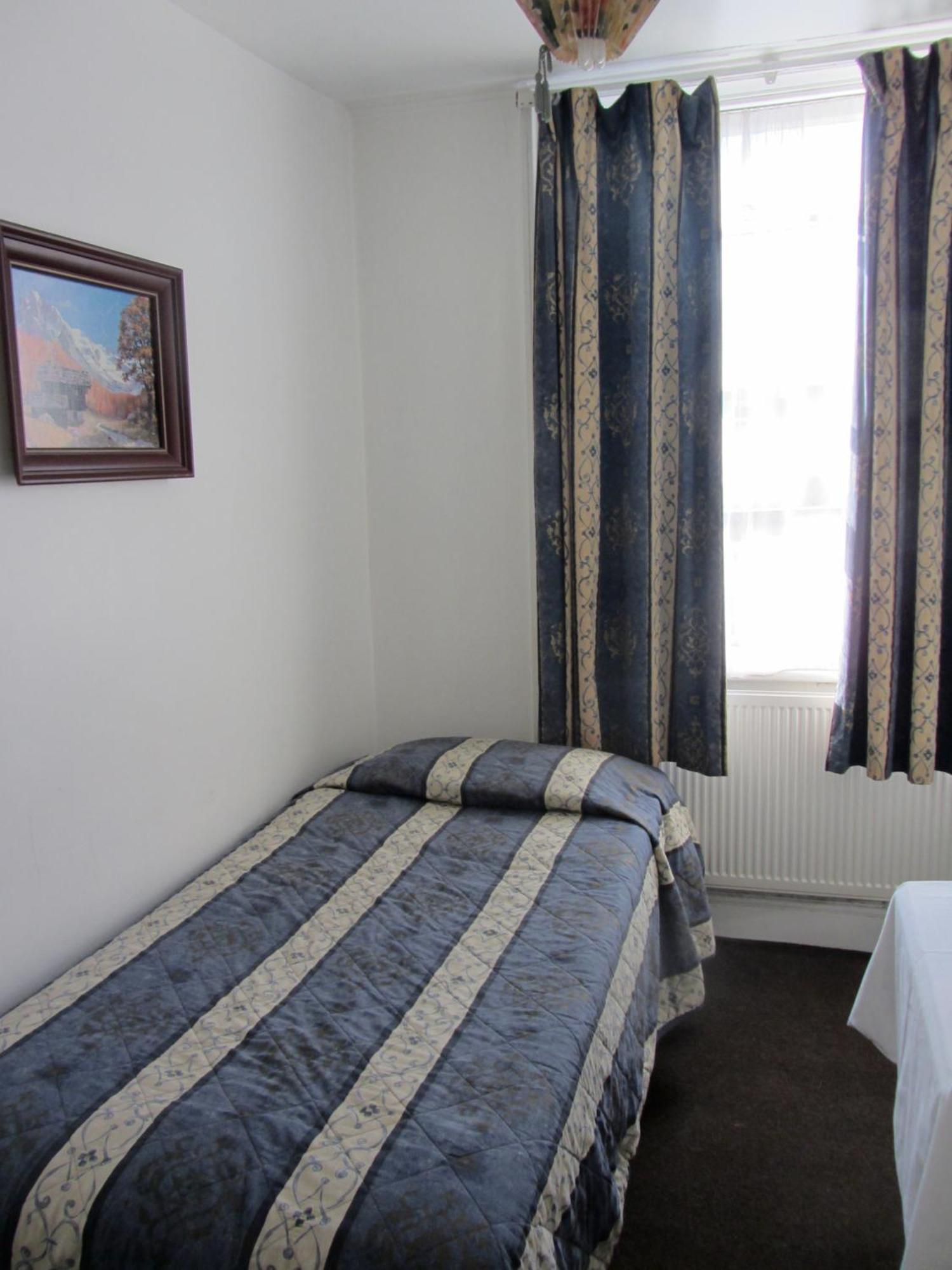 Goodwood Hotel Лондон Екстериор снимка