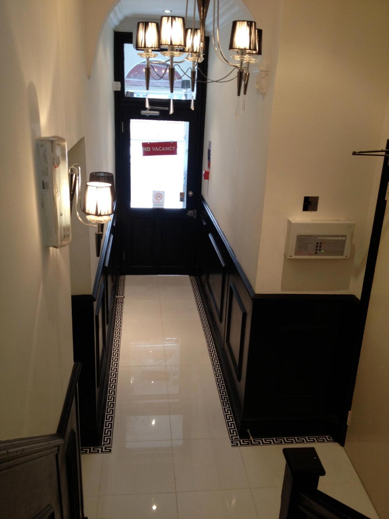 Goodwood Hotel Лондон Екстериор снимка